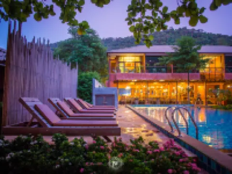 Flora I Talay Hotels in Koh Chang