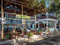 Gili Turtle Beach Resort Hotels in Гили Траванган
