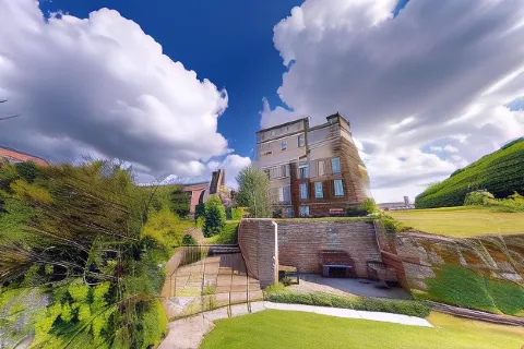 Castle Hotel