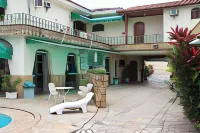 Hotel Chalé São Jorge Ξενοδοχεία στην πόλη Aparecida