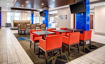 Holiday Inn Express & Suites Coldwater