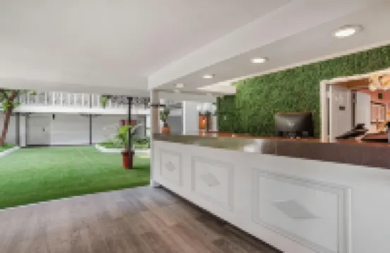 Baymont by Wyndham Montgomery Al