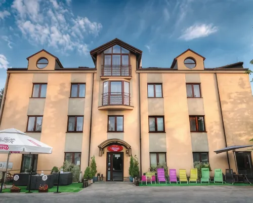 Hotel Petrus Hôtels à proximité de : Dębniki