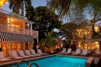 Alexander's Guesthouse-Adult Exclusive, Lgbtq Friendly - Bed and breakfasts