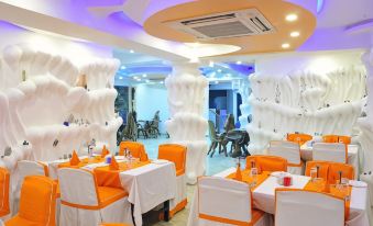 Royal Penguin Boutique Hotel & Spa