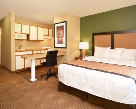 Extended Stay America Suites - Chicago - Lombard - Yorktown Center Hotels in Lombard