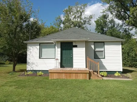 Art Gallery bungalow