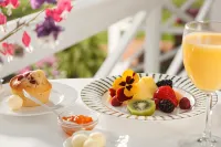 The Inn & Tavern at Meander Hotels in Orange