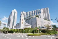 Hotel Springs Makuhari Premier Hotel in zona The Open University of Japan