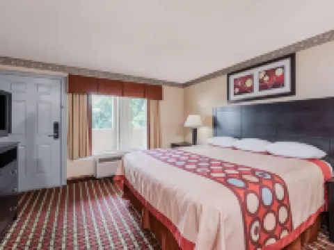 Super 8 by Wyndham Old Saybrook Hotels in Middlesex County