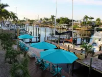 Latitude 26 Waterfront Boutique Resort - Fort Myers Beach Hotels in Fort Myers Beach