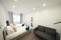 The Hatton Rooms Hotels in Longford
