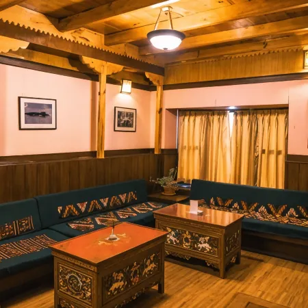 Mountain Lodges of Nepal - Namche