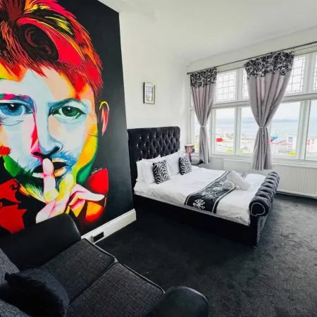 Royal Marine Hotel