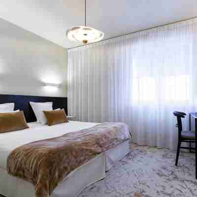 MOKA Hôtel Rooms