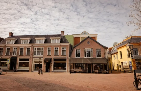 德容格城市酒店