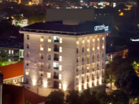 Amaris Hotel Darmo Surabaya Hotels in Tegalsari