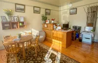 Victoria House Hotels in Portland
