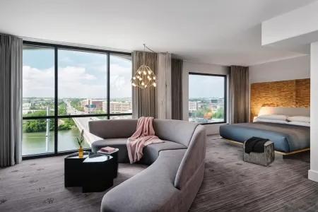 The Line Austin Отели рядом с достопримечательностью «Университет Техас в Остин»