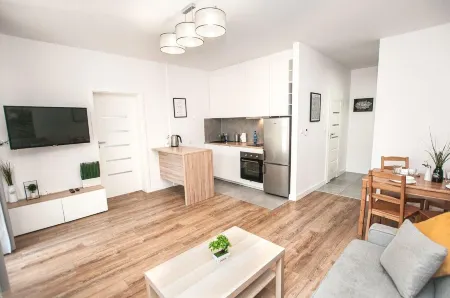 BatogoSpot Towers Отели рядом с достопримечательностью «University of Wrocław»