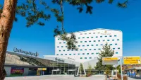 Tulip Inn Eindhoven Airport Hotels in der Nähe von Ton Smits Huis