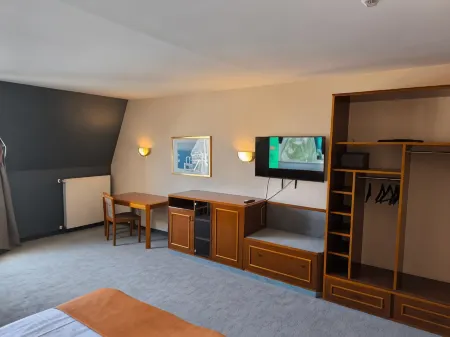 Hotel am Park Отели в г. Роммерсхайм