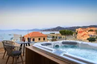 Residence Santa Maria Hotels in Л'Іль-Русс