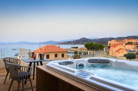 Residence Santa Maria Отели в г. L'Ile-Rousse