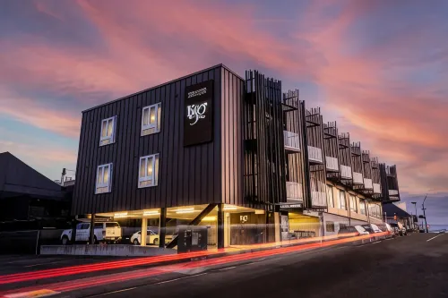 King and Queen Hotel Suites Hotels in Kaitake