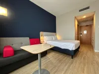 Holiday Inn Express Valencia-Ciudad Las Ciencias