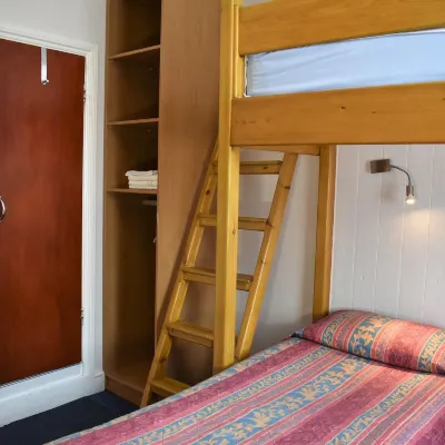Macdonald Hotel Отели рядом с достопримечательностью «Площадь Гордон-сквер»