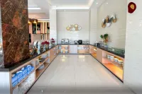 G-Hotel Pontianak - breakfast