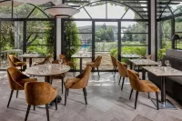 Best Western Plus le Lavarin Hotels in Graveson