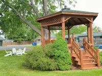 Viking Arms Inn - Ludington Hotels in Amber Township