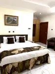 NUE-Crest Hotels & Suites