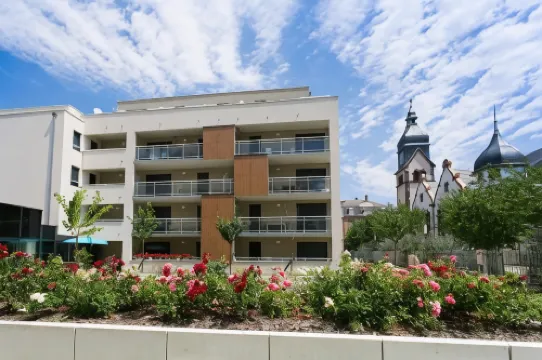 เซนเนา อพาร์ทเมนท์โรงแรม มูลฮัส