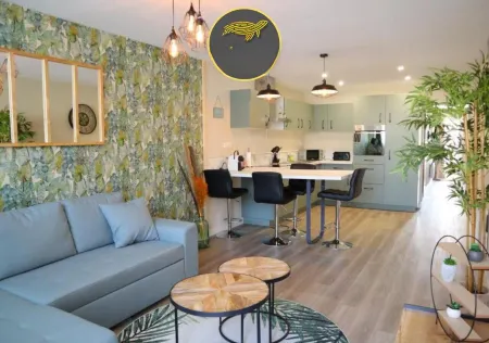 Apart'Moment Bourbourg Centre Отели в г. Цюткерк