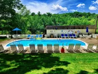 Cove Haven Resort - Pools