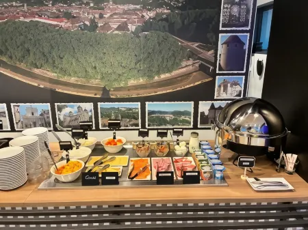 B&B Hotel Besançon Valentin