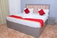 Hotel Shri Radha Nikunj Vrindavan Opposite Prem Mandir