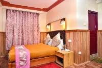Rufina Blue Pine Hotels in North Sikkim