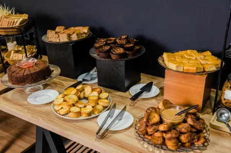 Ibis Joao Pessoa Отели рядом с достопримечательностью «Seixas»