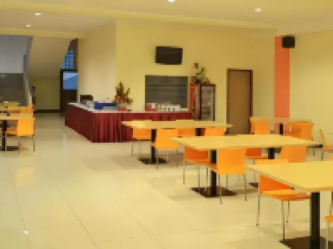 Hotel Kings Kudus Hotels in Kudus Regency