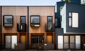 Urban Rest Port Adelaide Apartments