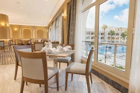 Helnan Antoniades Palace Hotel