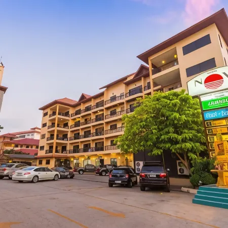 Nova Park Hotel Pattaya Отели рядом с достопримечательностью «Старый город»