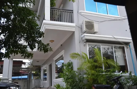 菲凱普魯克招待所