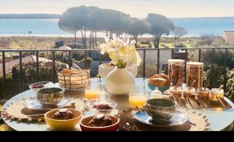 Lalagunebages, Panoramic View & Spa