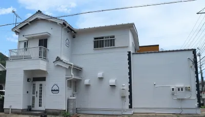 Guest House HaDuNo 鼻白の滝附近的飯店