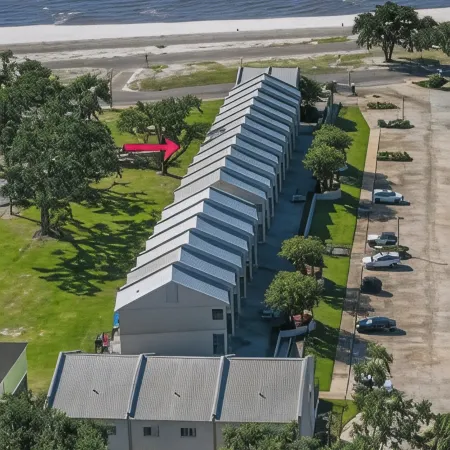 Beau Claire 2Br Long Beach Condo Close to Gulfport, Biloxi